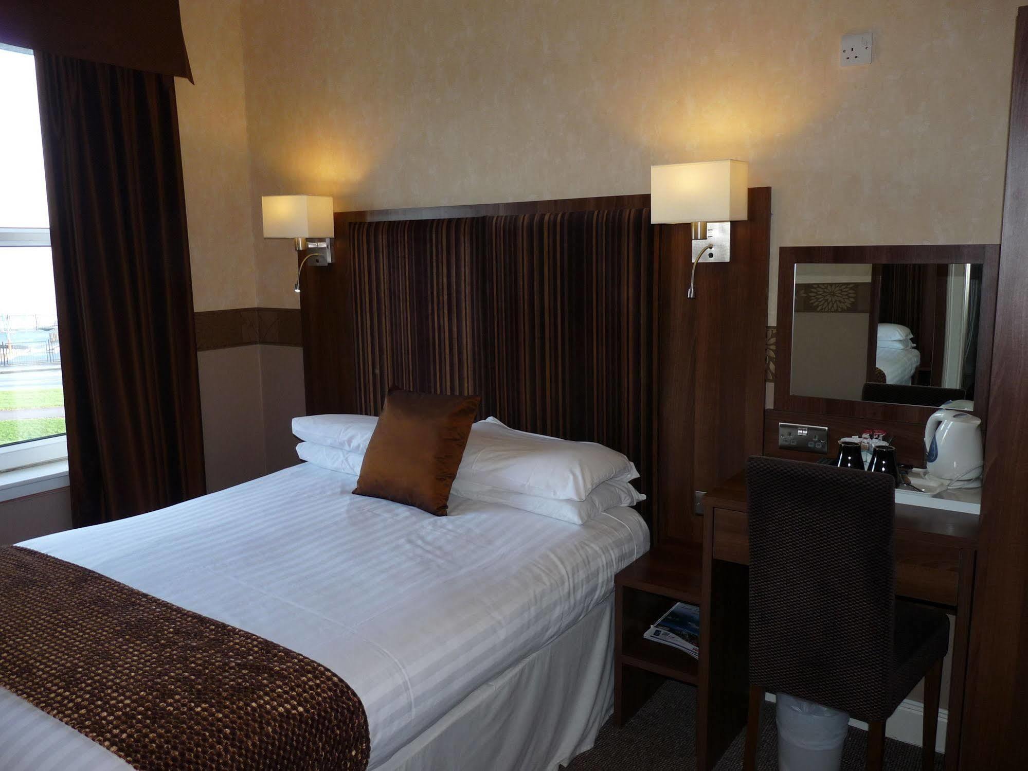 The Park Hotel Dunoon Exterior foto